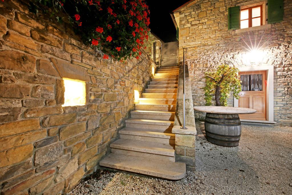 Villa Benvenuti Motovun Zimmer foto