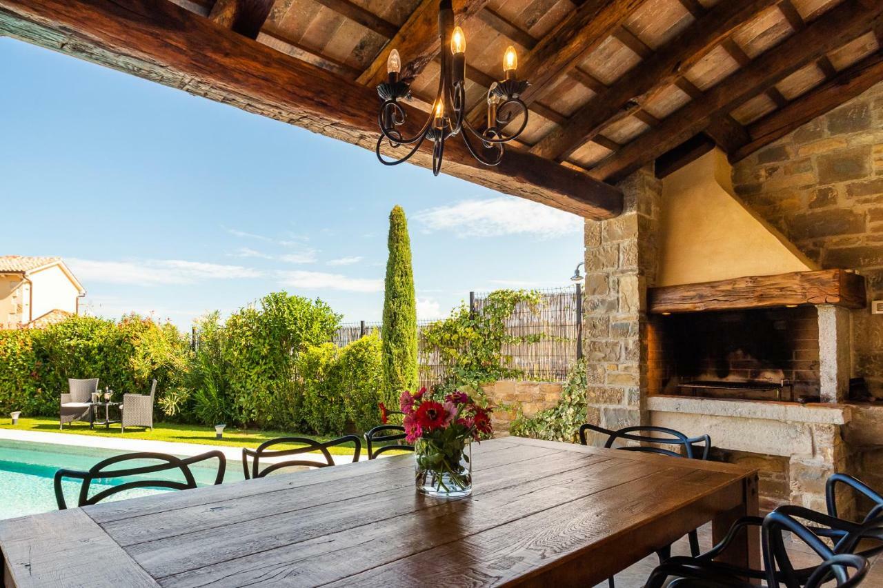 Villa Benvenuti Motovun Exterior foto